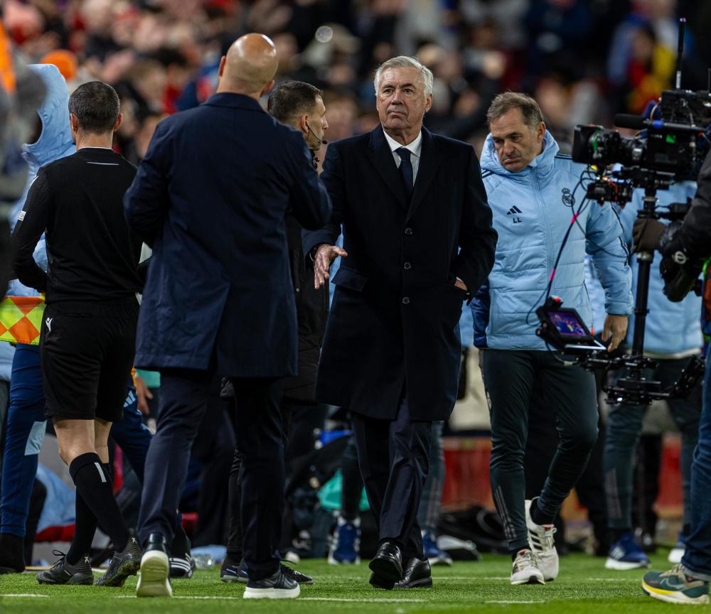 利物浦鏖战皇马，门迪统治全场