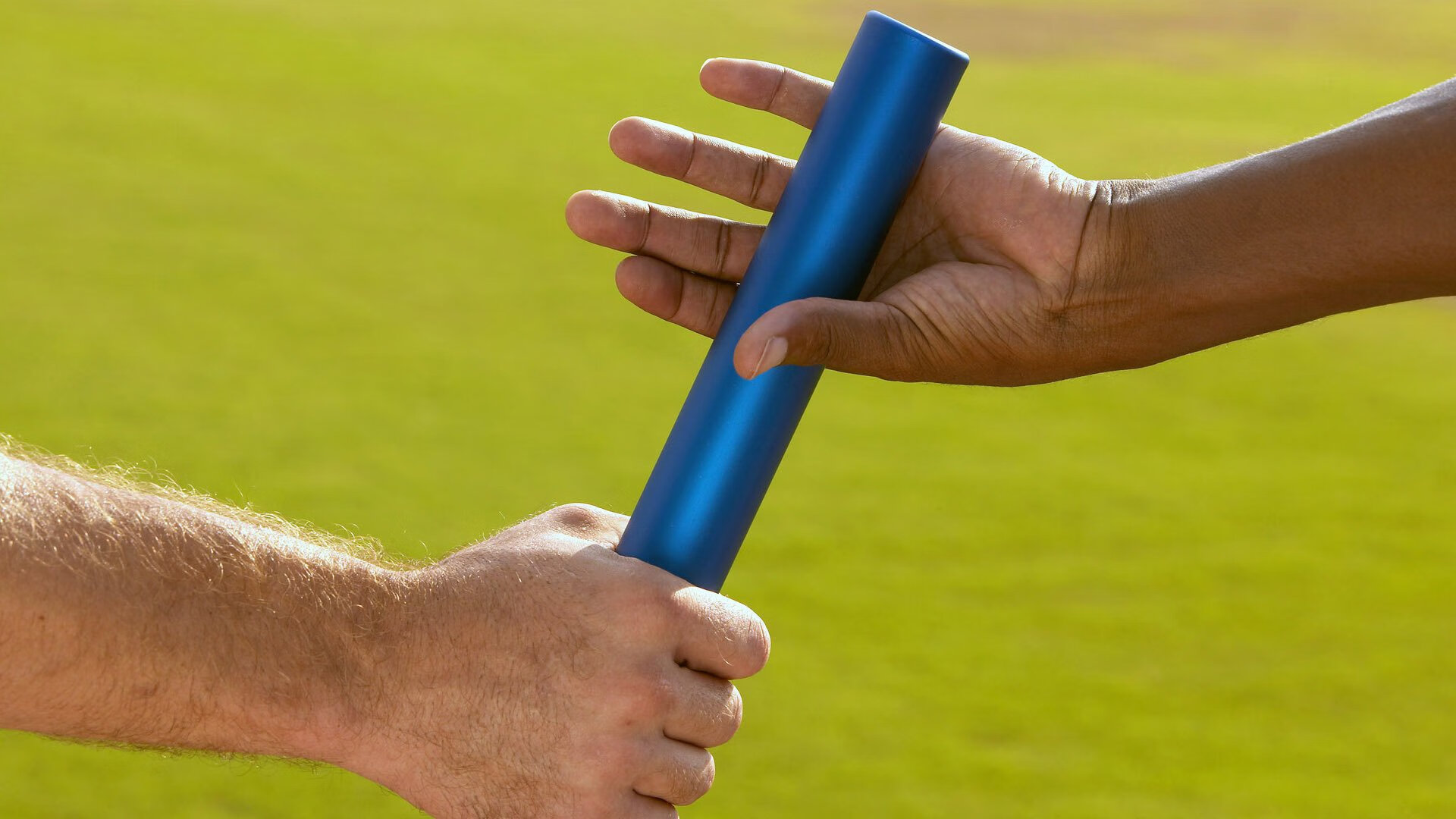 鬼魅一击定乾坤!基米希手术刀直塞导演曼城关键胜利