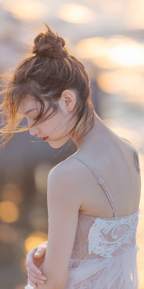 亚洲之夜，久保建英破纪录闪耀，伊拉克男篮重创美国